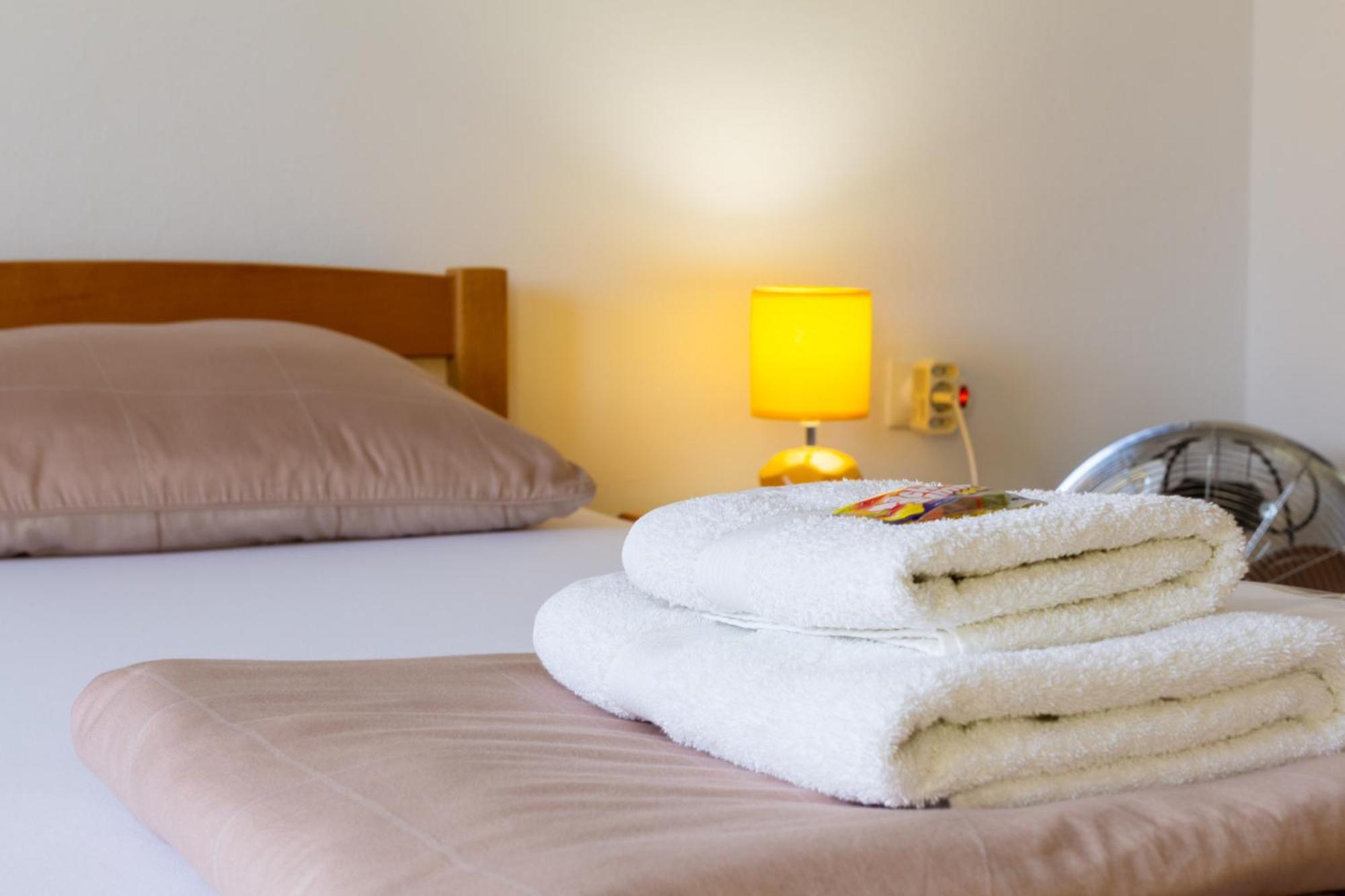 Sea View Retreat With 170Mbps Wifi And Sunny Balcony Leilighet Kastav Eksteriør bilde