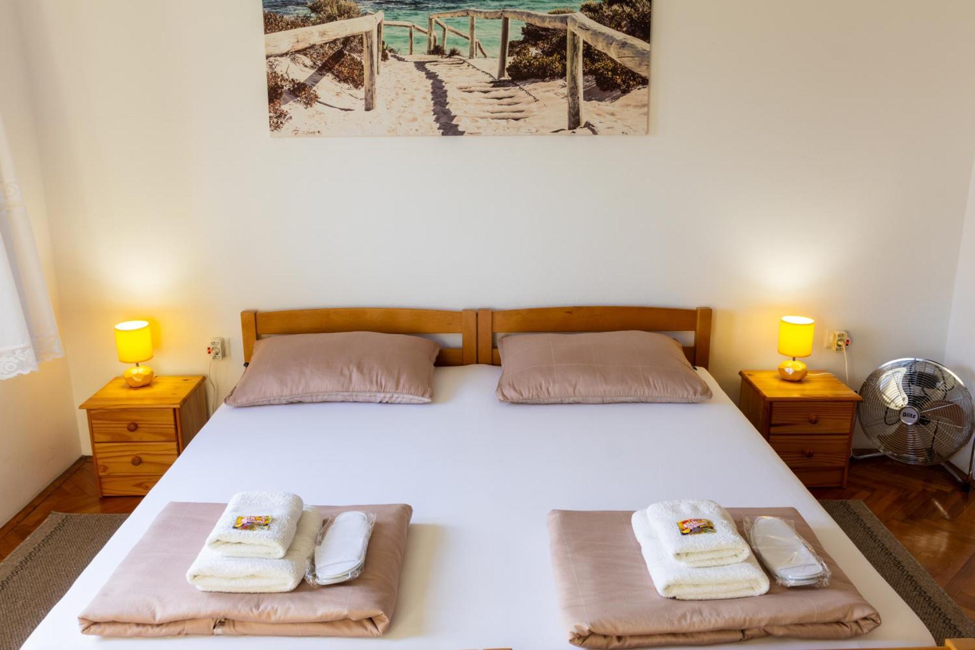 Sea View Retreat With 170Mbps Wifi And Sunny Balcony Leilighet Kastav Eksteriør bilde